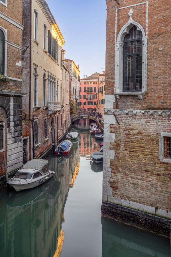 Miracoli Apartment With View On The Canal R&R Venecia Exterior foto